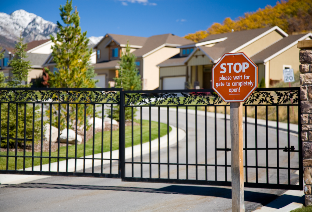 Local Electric Gate Repair Technicians